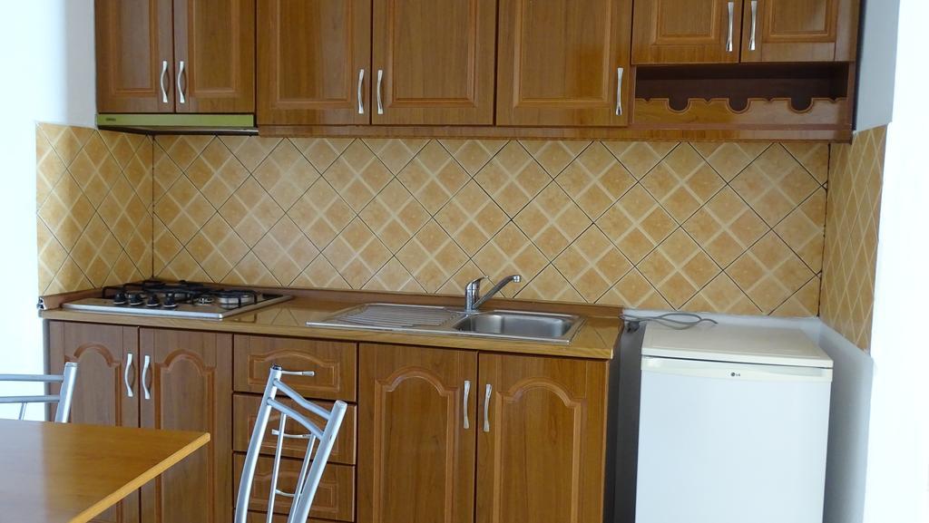 Residence Jazoj Vlore Bagian luar foto